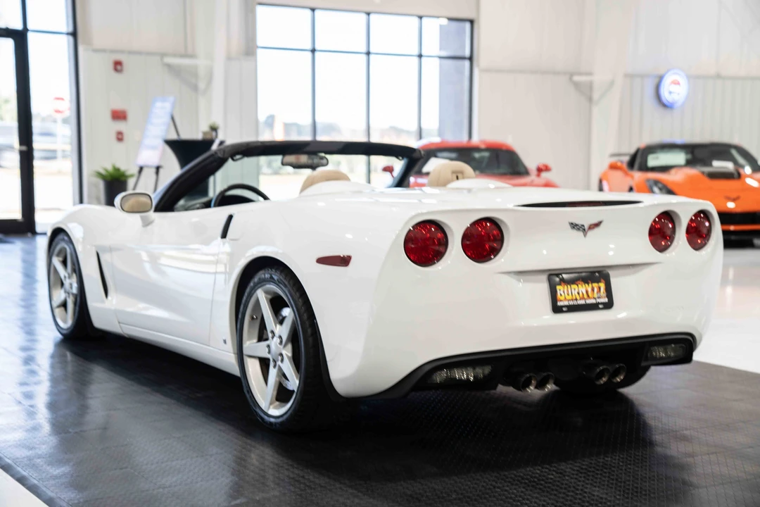 2006 Chevrolet Corvette C6 - Image 3 of 31