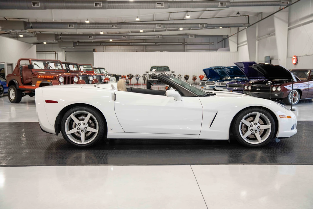 2006 Chevrolet Corvette C6 - Image 6 of 31