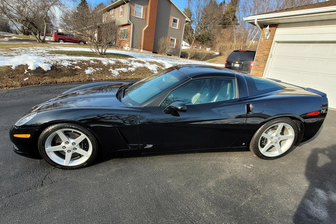 2006 Chevrolet Corvette C6 - Image 3 of 31