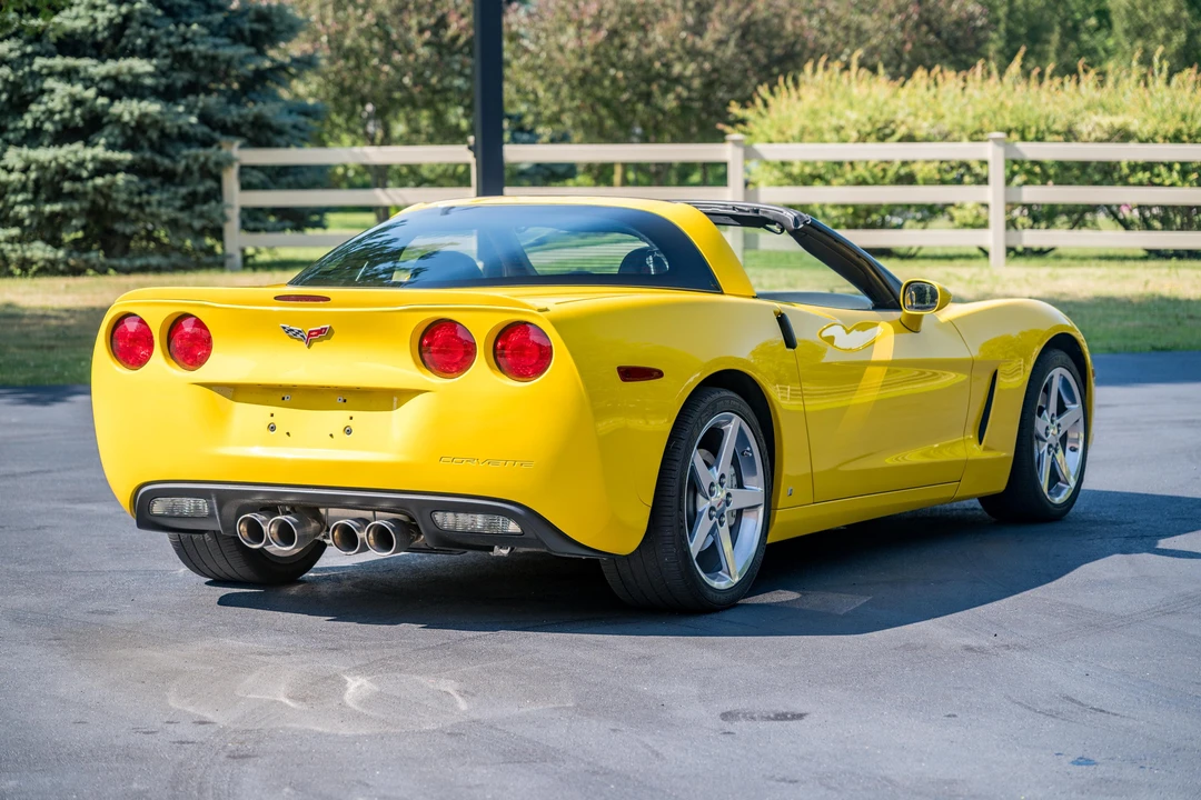 2006 Chevrolet Corvette - Image 8 of 31