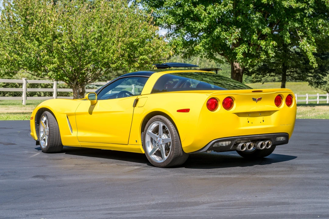 2006 Chevrolet Corvette - Image 13 of 31