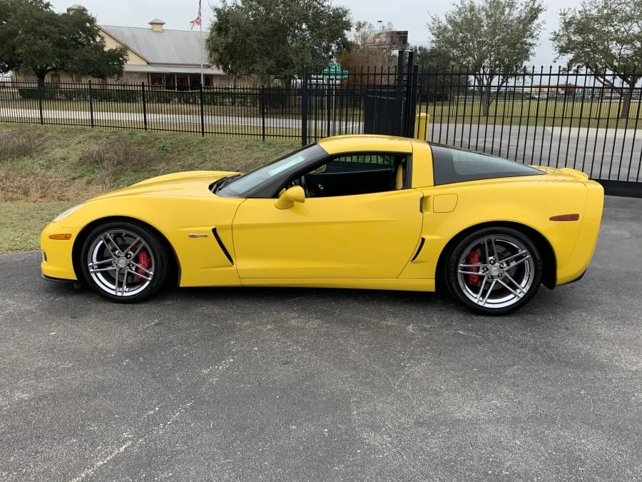 2006 Chevrolet Corvette C6 - Image 2 of 7