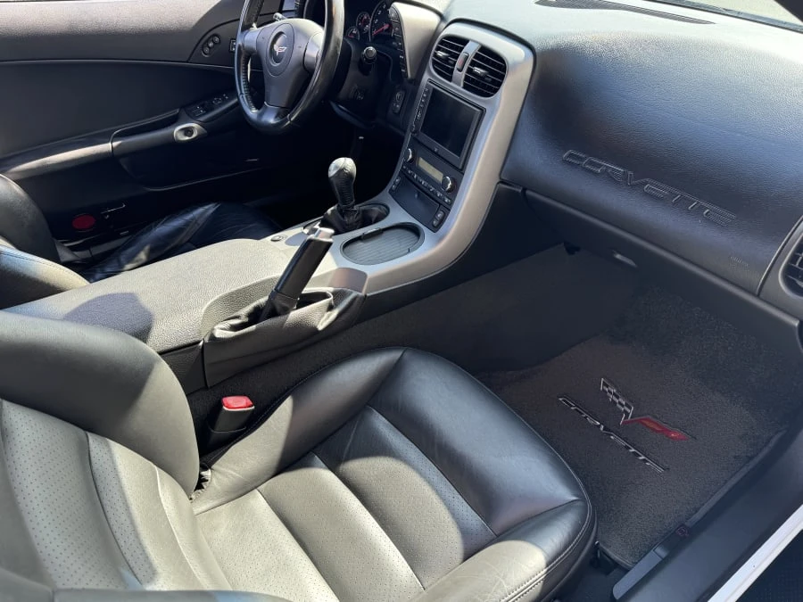 2006 Chevrolet Corvette C6 - Image 6 of 10