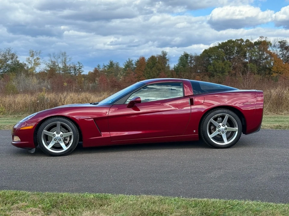 2006 Chevrolet Corvette C6 - Image 8 of 21