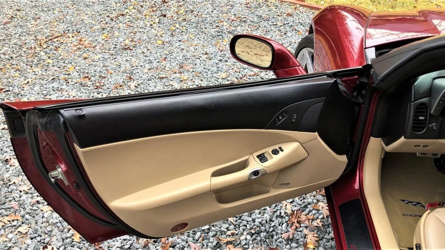 2006 Chevrolet Corvette C6 - Image 3 of 20