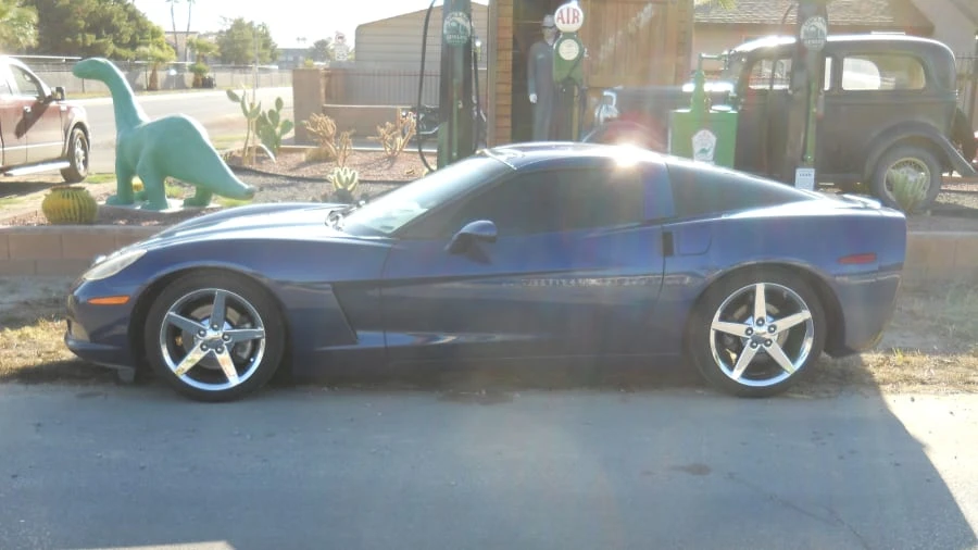 2006 Chevrolet Corvette C6 - Image 2 of 16