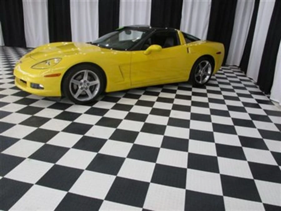 2006 Chevrolet Corvette C6 - Image 2 of 10