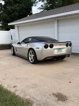 2006 Chevrolet Corvette C6 - Image 2 of 8