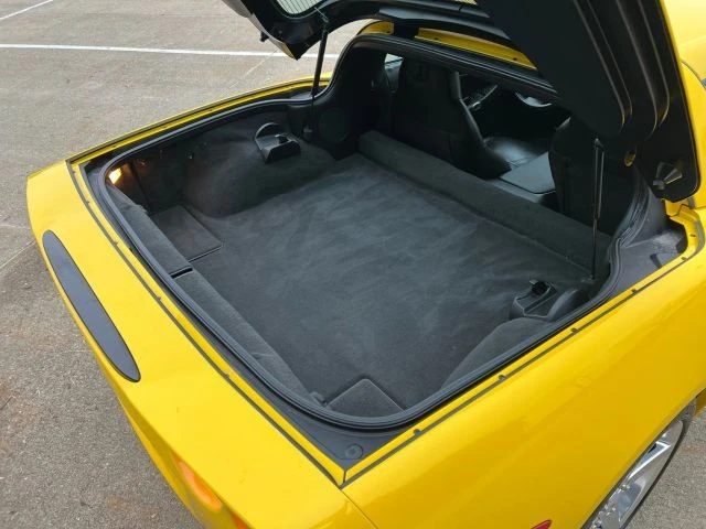 2006 Chevrolet Corvette C6 - Image 17 of 21