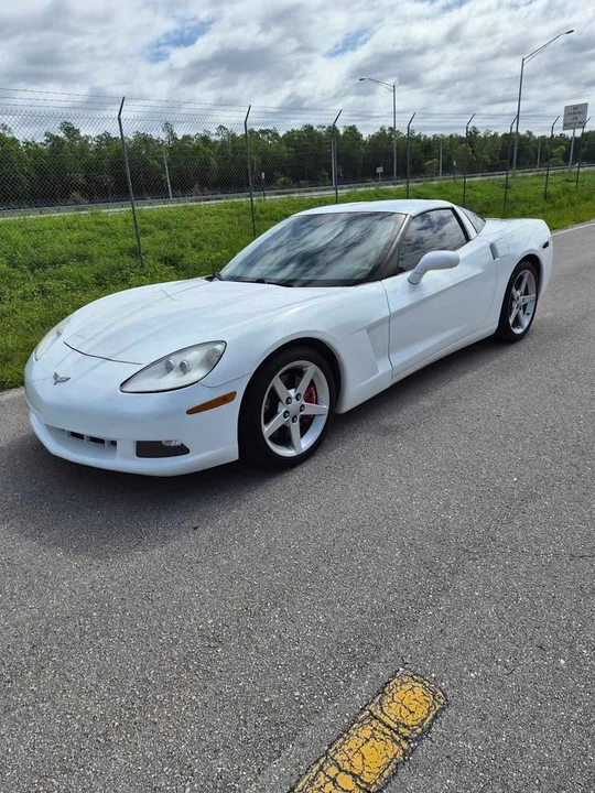 2006 Chevrolet Corvette C6 - Image 3 of 11