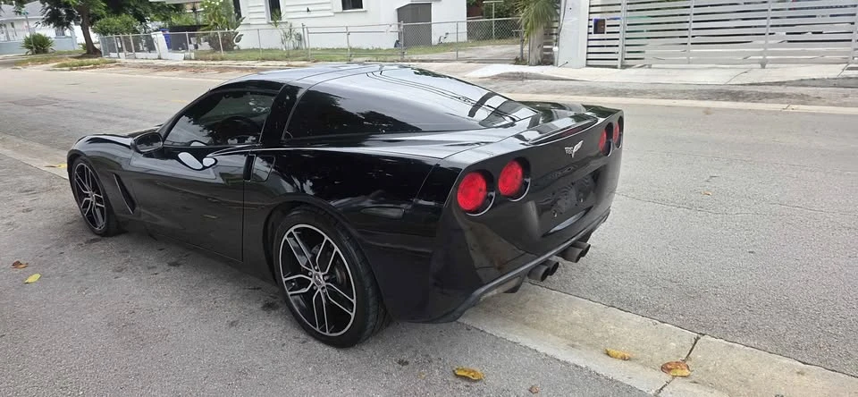 2006 Chevrolet Corvette C6 - Image 3 of 12