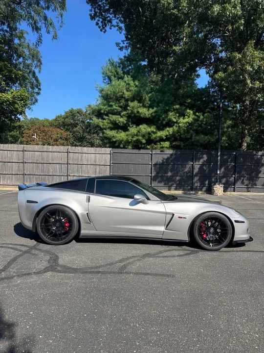 2006 Chevrolet Corvette C6 - Image 2 of 14