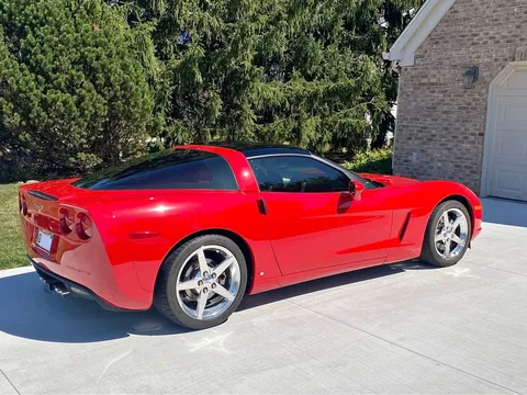 2006 Chevrolet Corvette Coupe 2D