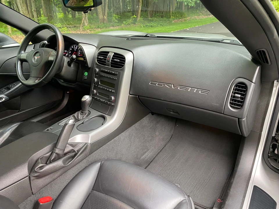 2006 Chevrolet Corvette C6 - Image 30 of 31