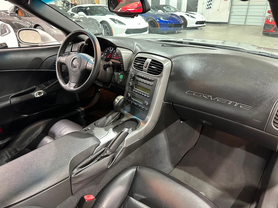 2006 Chevrolet Corvette C6 - Image 11 of 21