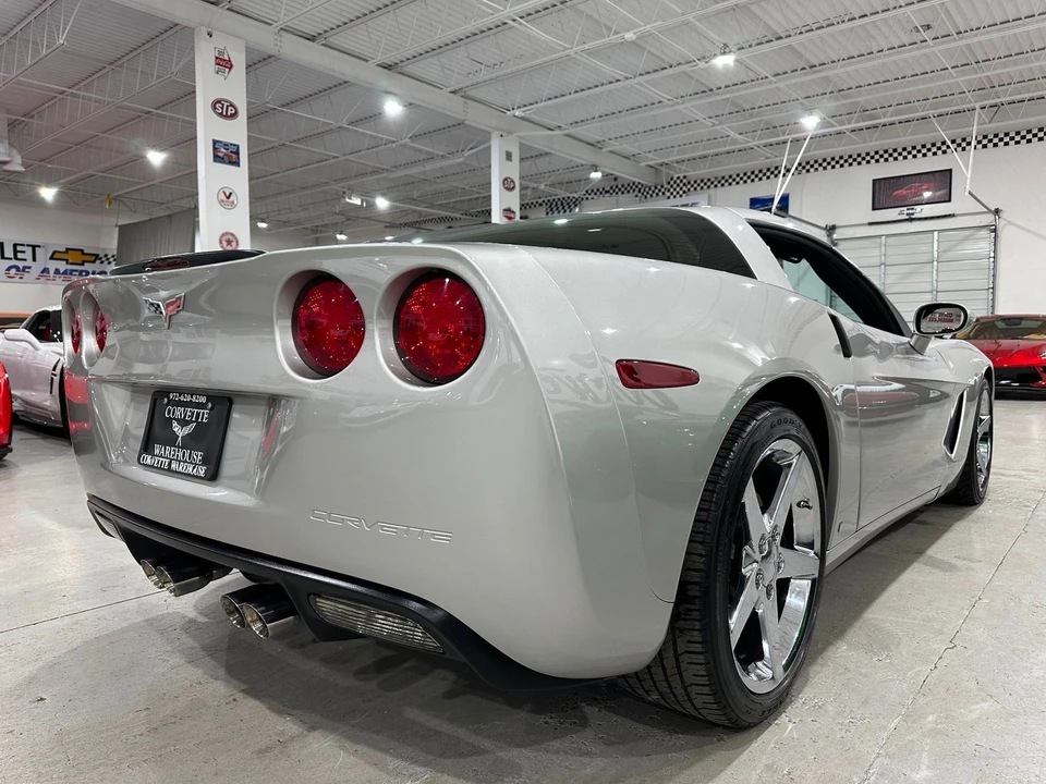 2006 Chevrolet Corvette C6 - Image 17 of 21