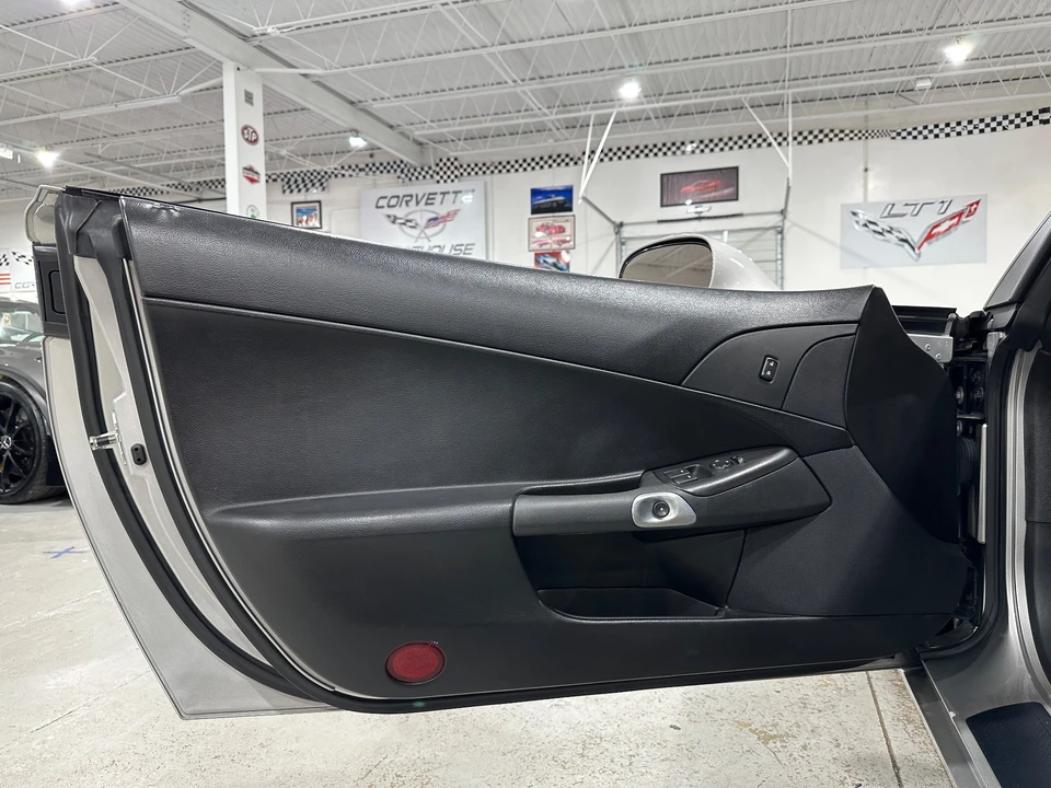 2006 Chevrolet Corvette C6 - Image 13 of 28