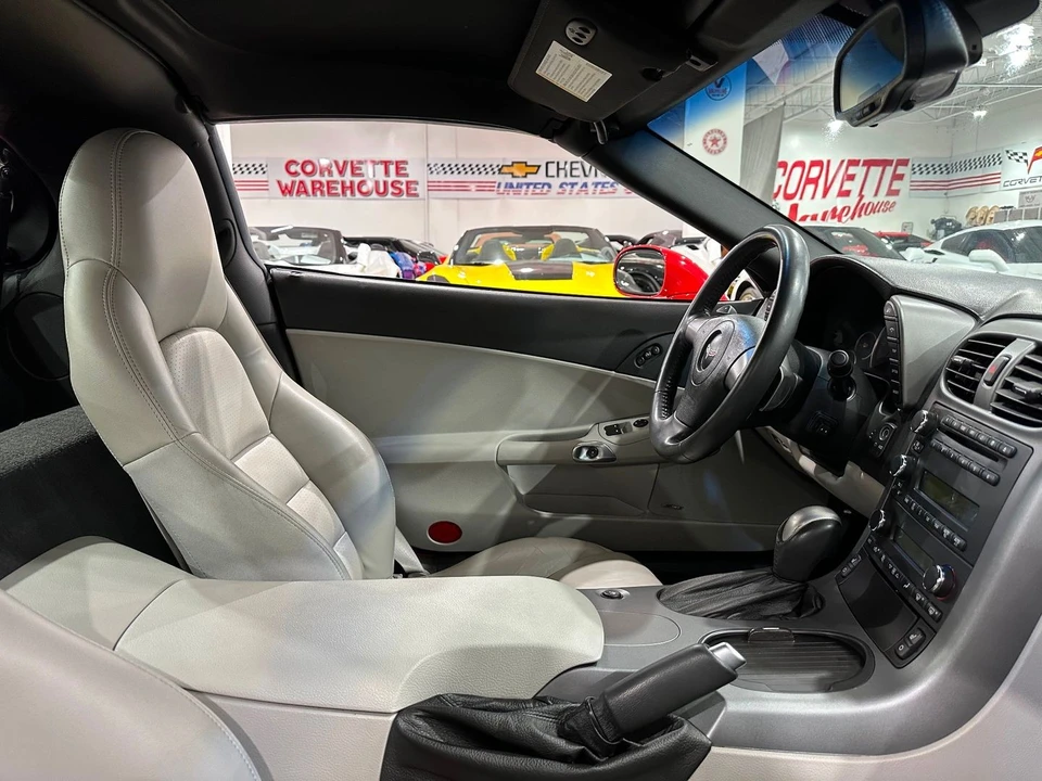 2006 Chevrolet Corvette C6 - Image 13 of 21