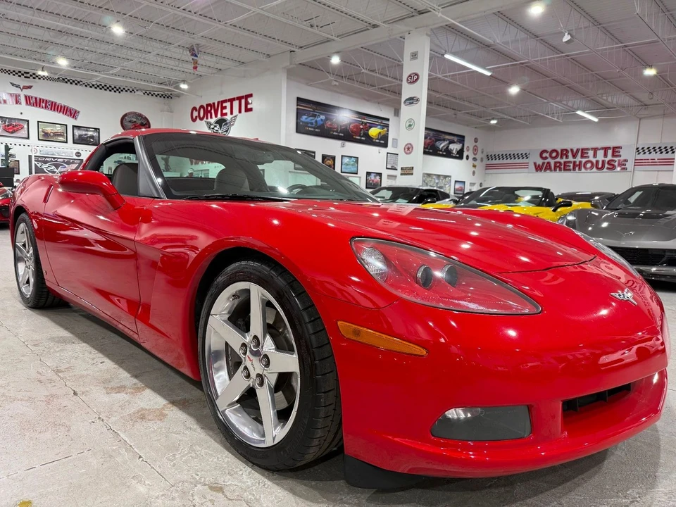 2006 Chevrolet Corvette C6 - Image 8 of 11