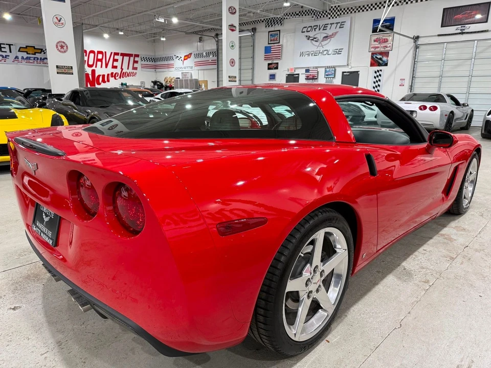2006 Chevrolet Corvette C6 - Image 6 of 11