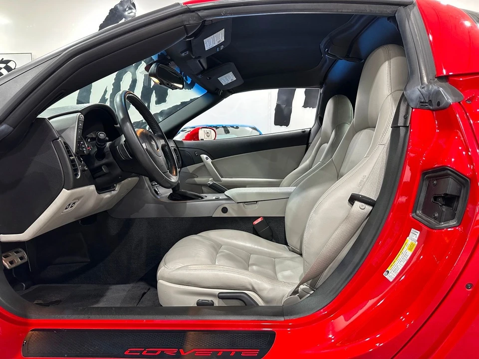 2006 Chevrolet Corvette C6 - Image 10 of 21