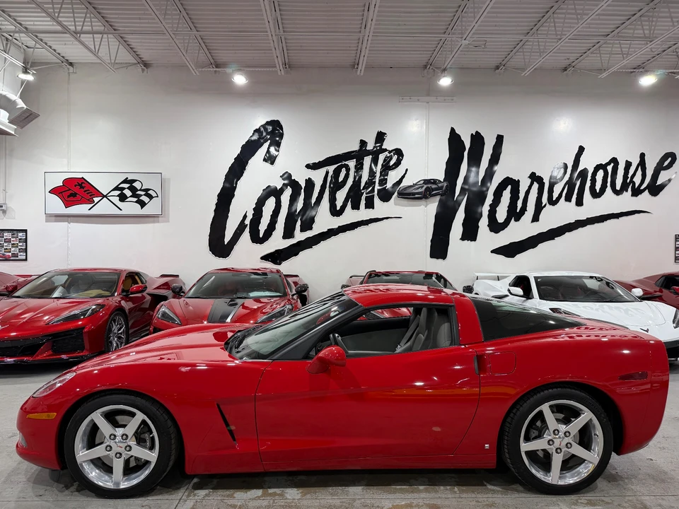 2006 Chevrolet Corvette C6 - Image 2 of 10