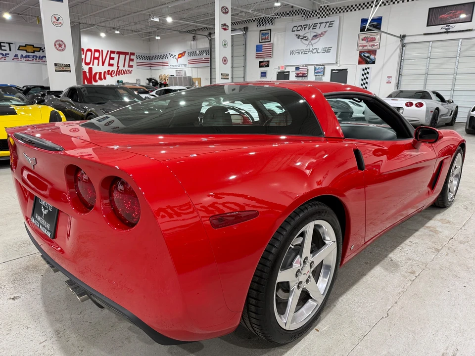 2006 Chevrolet Corvette C6 - Image 5 of 10