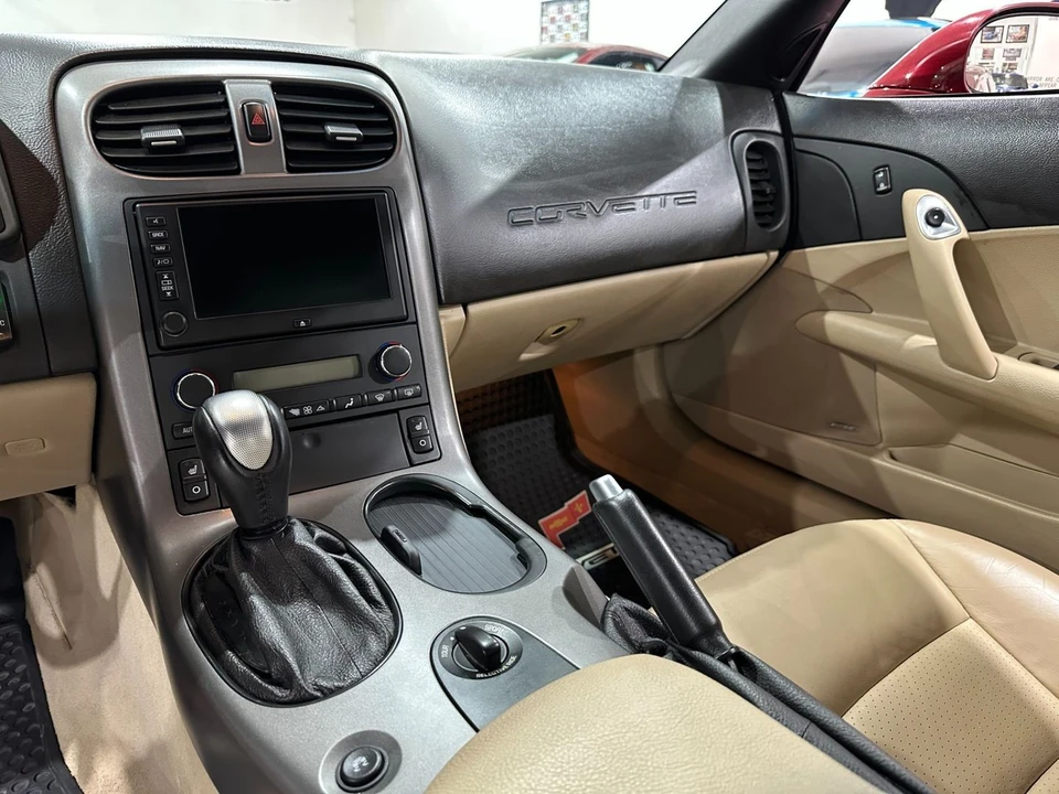 2006 Chevrolet Corvette C6 - Image 17 of 21