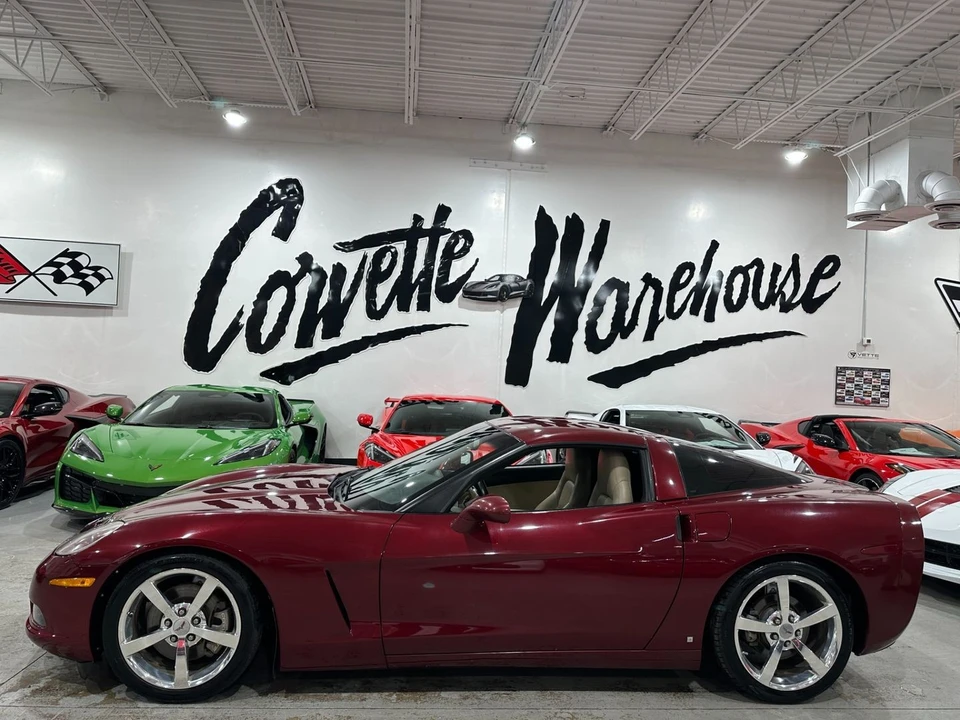 2006 Chevrolet Corvette C6 - Image 2 of 11