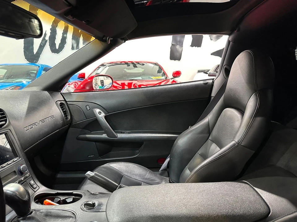 2006 Chevrolet Corvette C6 - Image 11 of 21