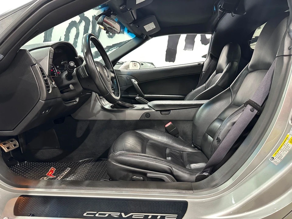 2006 Chevrolet Corvette C6 - Image 10 of 21