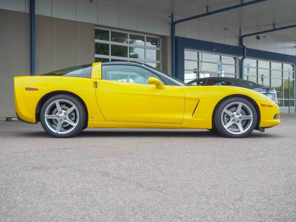 2006 Chevrolet Corvette C6 - Image 8 of 12