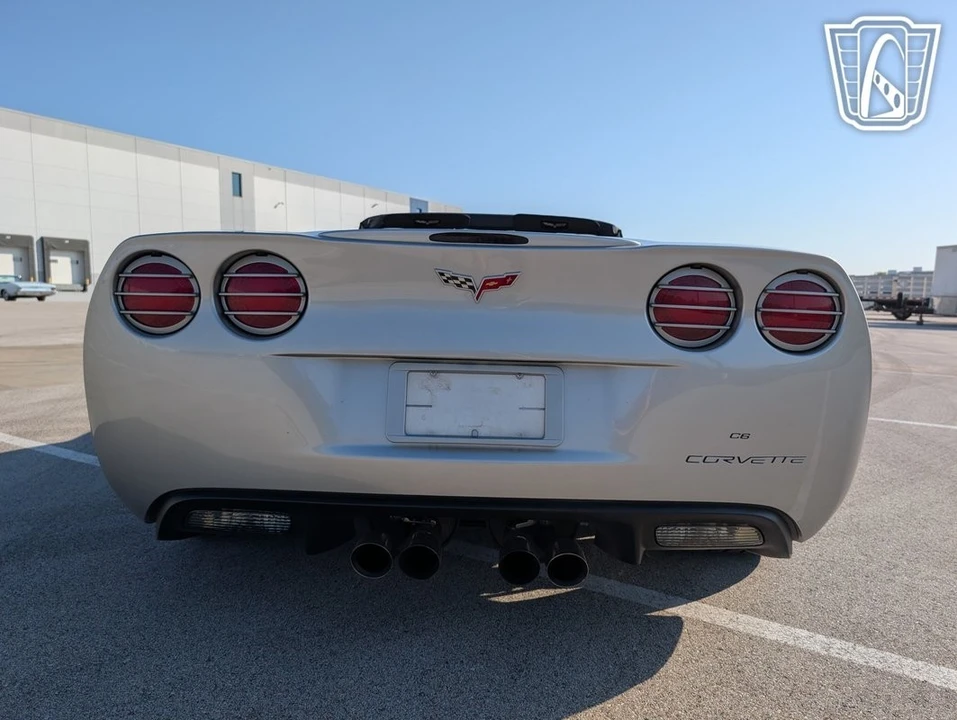 2006 Chevrolet Corvette C6 - Image 14 of 21