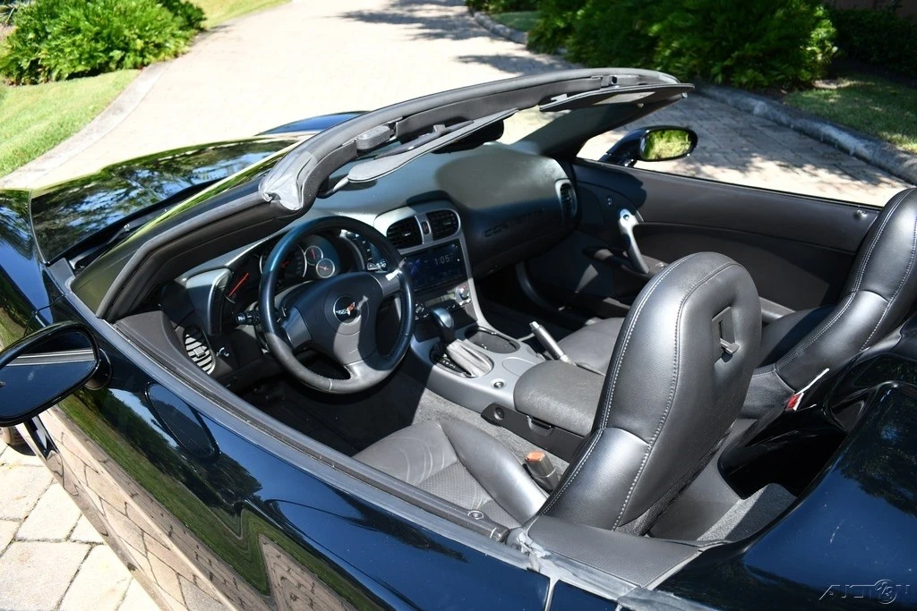 2006 Chevrolet Corvette C6 - Image 17 of 21