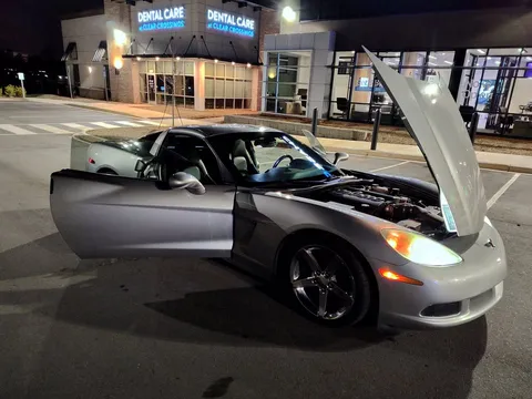 2006 Chevrolet Corvette C6 - Image 2 of 10