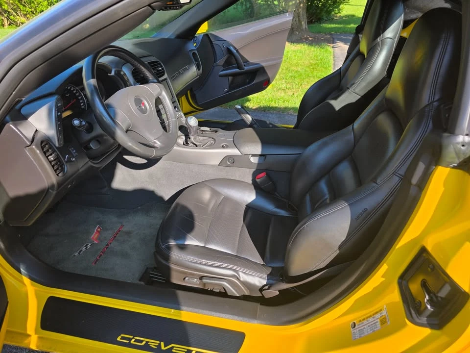 2006 Chevrolet Corvette C6 - Image 16 of 20