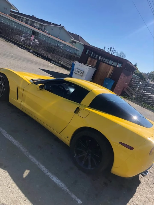 2006 Chevrolet Corvette C6 - Image 2 of 2