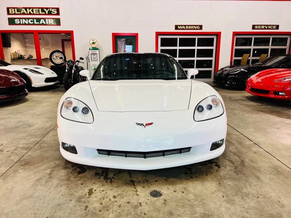 2006 Chevrolet Corvette C6 - Image 1 of 5