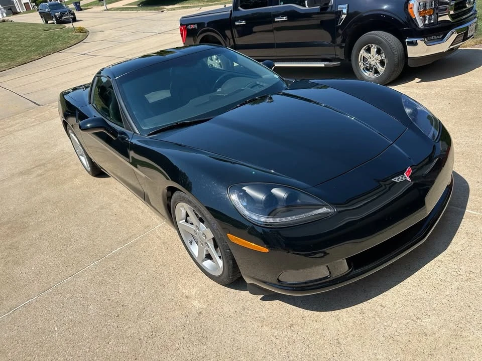 2006 Chevrolet Corvette C6 - Image 2 of 9