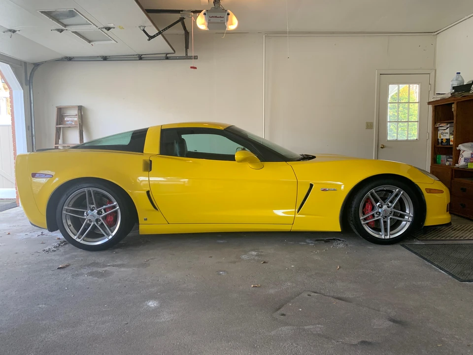 2006 Chevrolet Corvette C6 Z06 - Image 11 of 31