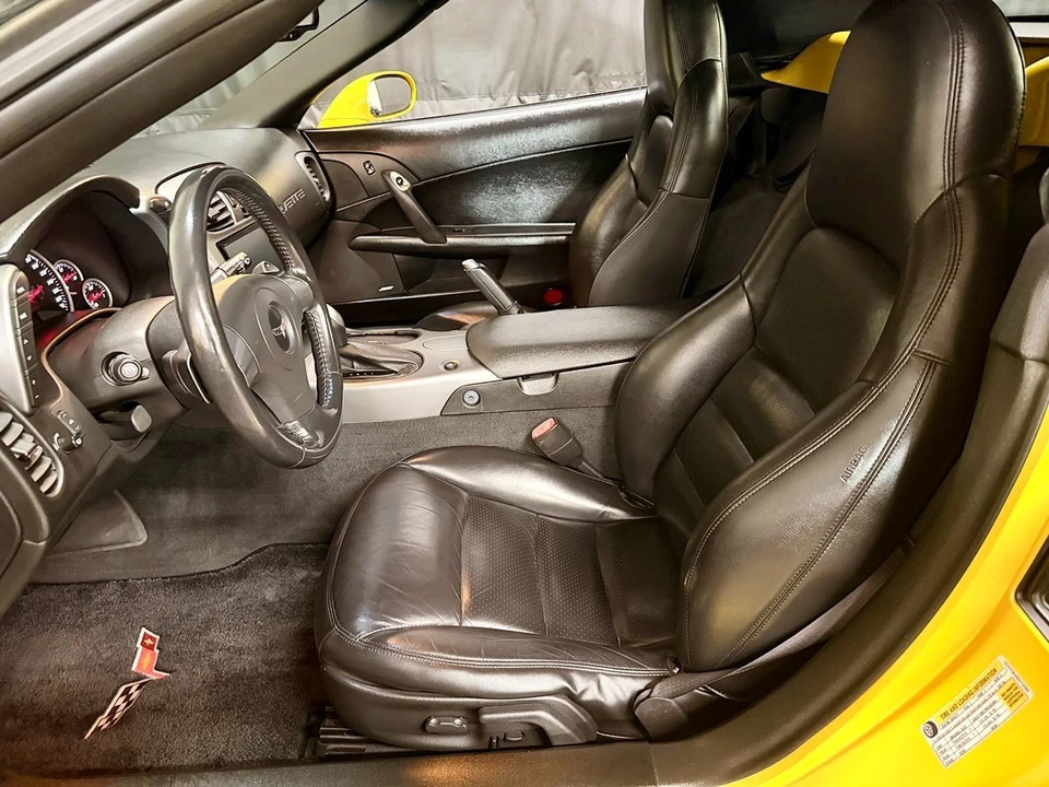 2006 Chevrolet Corvette C6 - Image 12 of 21
