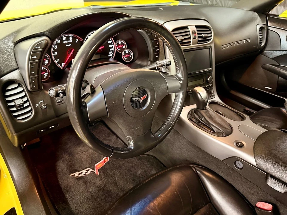 2006 Chevrolet Corvette C6 - Image 10 of 21