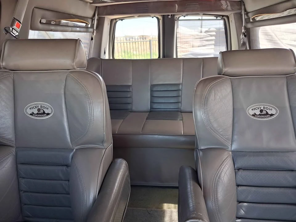 2006 Chevrolet Express - Image 4 of 6