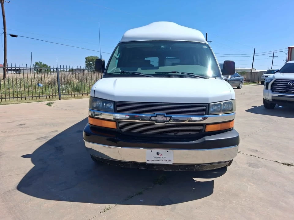 2006 Chevrolet Express - Image 5 of 6