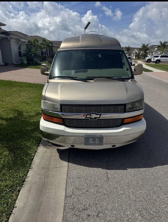 2006 Chevrolet Express - Image 5 of 13