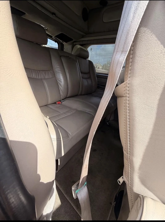 2006 Chevrolet Express - Image 12 of 13