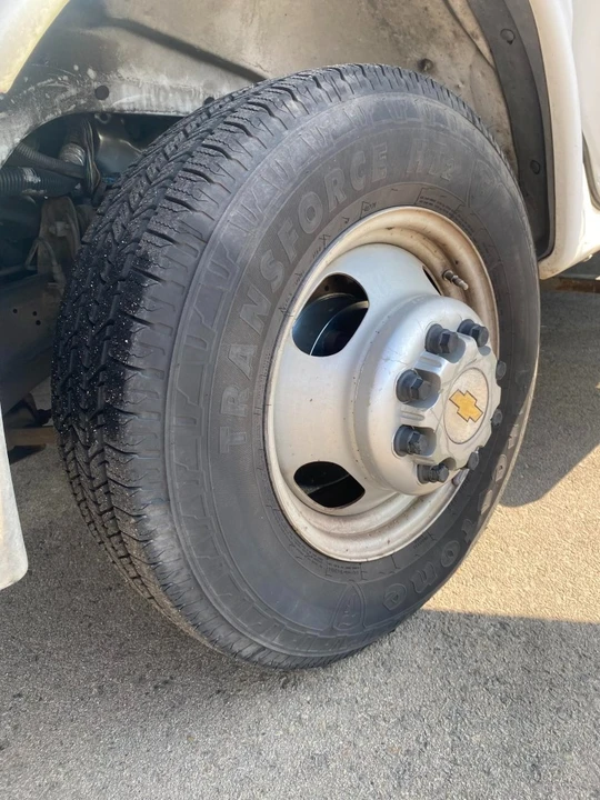 2006 Chevrolet Express - Image 19 of 20