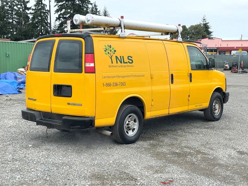 2006 Chevrolet Express - Image 4 of 12