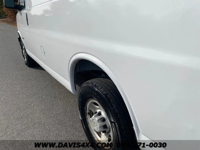 2006 Chevrolet Express - Image 18 of 24