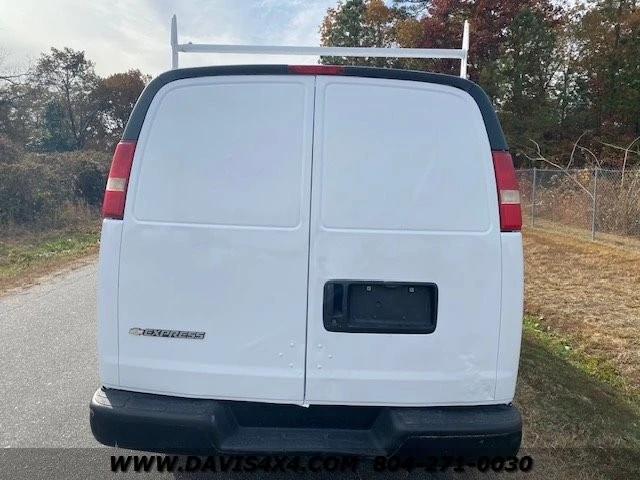 2006 Chevrolet Express - Image 5 of 24